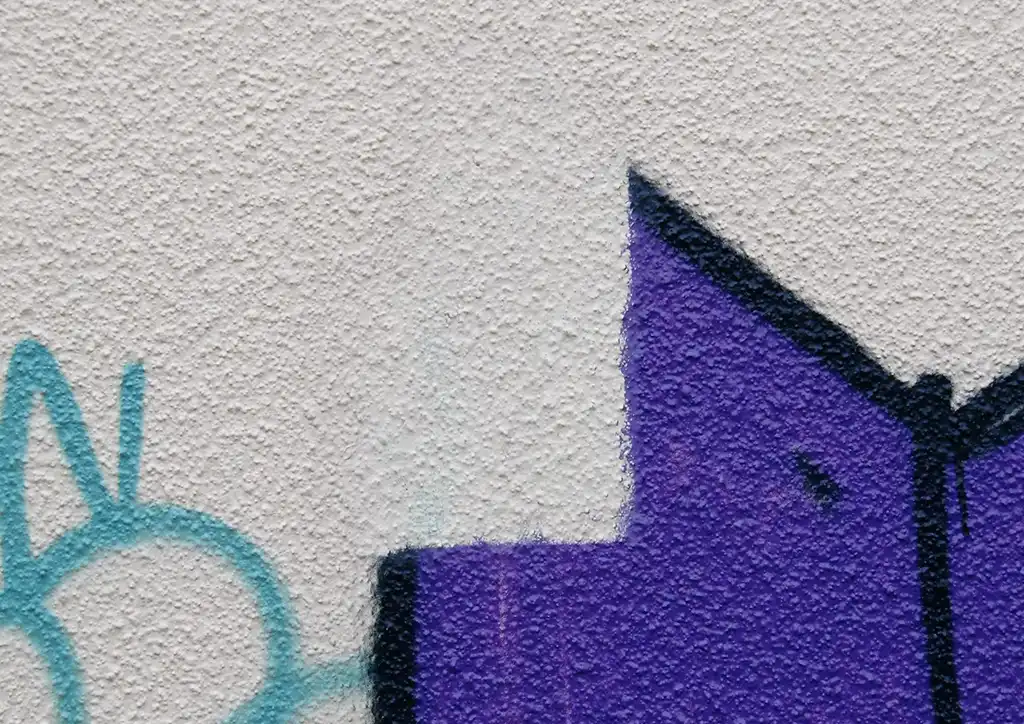 Beispiel einer effektiven Graffitientfernung Beispiel einer effektiven Graffitientfernung