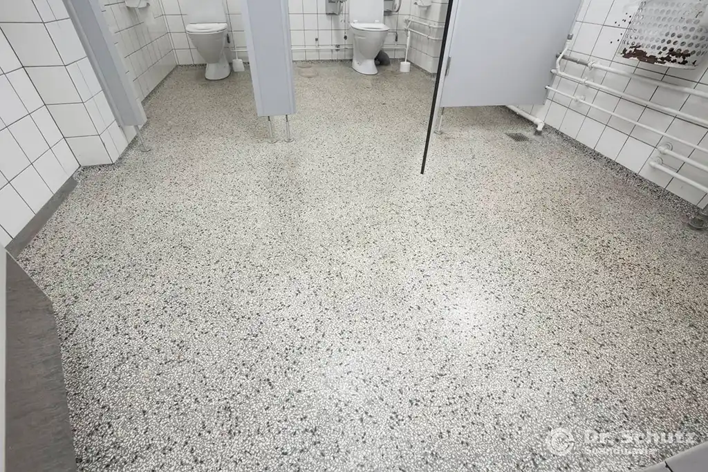 WC vorher